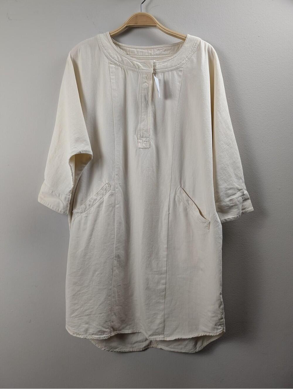 NWT BDG Uban Outfitters Dress Chambray Popover White Denim Shift w/ Pockets M